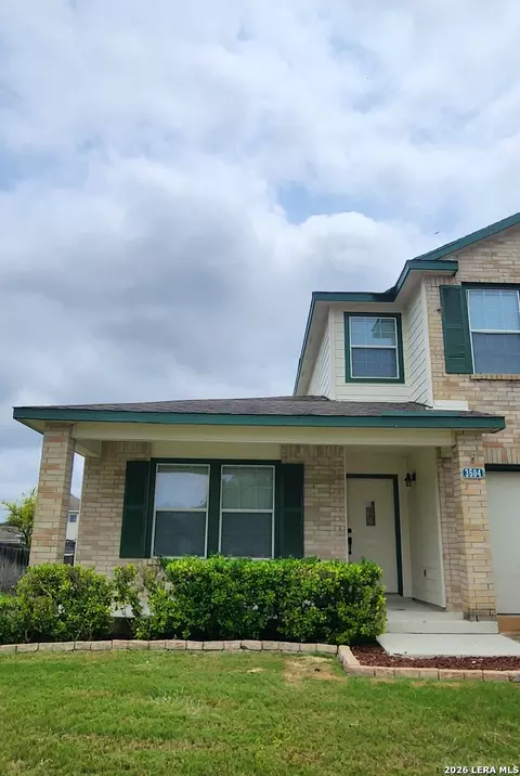 3504 Triangle Rnch, Selma, TX 78154