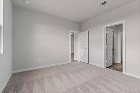 Bedroom - 5527 Franklin Hls, Von Ormy, TX 78073 photo 2 of 4