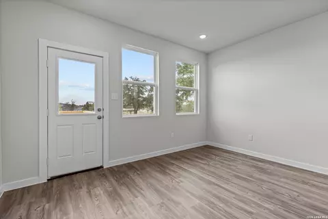 Other - 5527 Franklin Hls, Von Ormy, TX 78073 photo 3 of 5