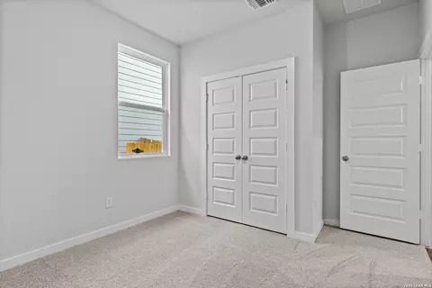 Bedroom - 5527 Franklin Hls, Von Ormy, TX 78073 photo 3 of 4
