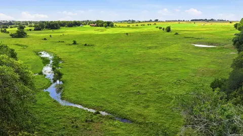 7410 Fm 1295, Moulton, TX 77975