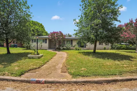 606 Wyndale St, San Antonio, TX 78209