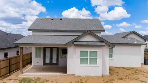 709 Encinal Dr, Eagle Pass, TX 78852 photo 36