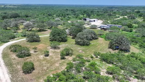 11919 County Road 127, Kenedy, TX 78119