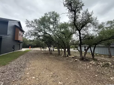 1296 Lonesome, Canyon Lake, TX 78133
