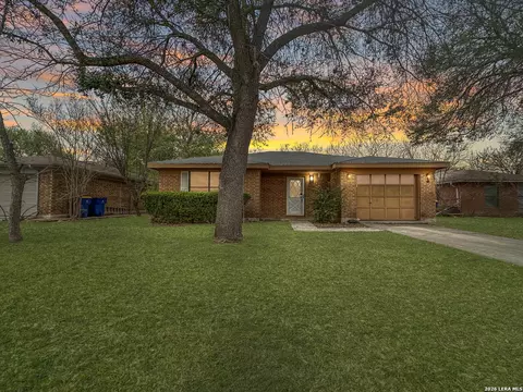 116 Apache Cir, Cibolo, TX 78108