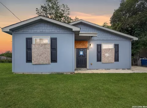 3334 Martin Luther King Dr, San Antonio, TX 78220