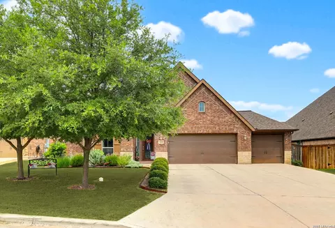 2626 Melbourne, New Braunfels, TX 78132