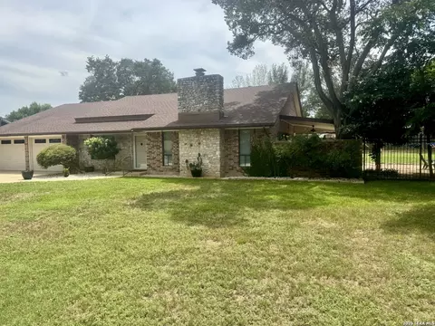 407 Marymont, New Braunfels, TX 78130