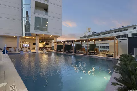 123 Lexington Ave #1308, San Antonio, TX 78205