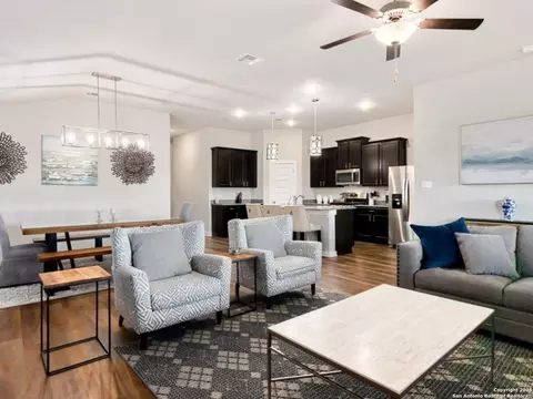 11519 Biddle Hts, San Antonio, TX 78253