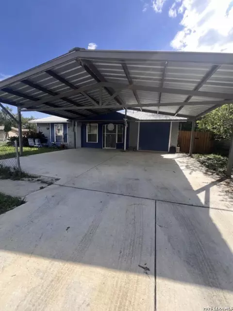 8627 Standing Rock St, San Antonio, TX 78242