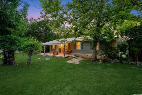 28614 Waterview Dr, Boerne, TX 78006