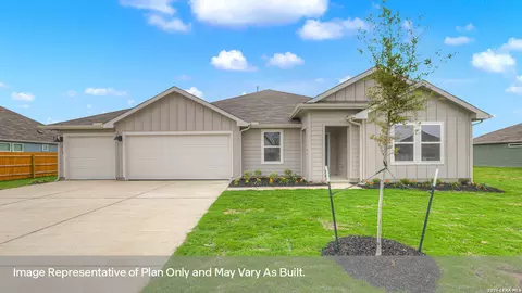 500 Mcginty Meadow Dr, Lockhart, TX 78644