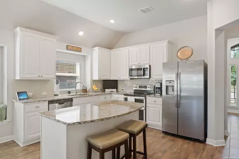 340 Cortijo, Cibolo, TX 78108
