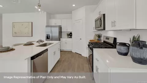 Kitchen - 100 Milo Knox Dr, Kyle, TX 78640 photo 3 of 3