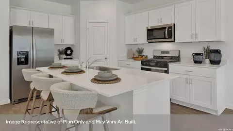 Kitchen - 100 Milo Knox Dr, Kyle, TX 78640 photo 2 of 3