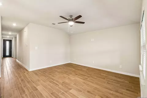 Living - 2803 Junction Bay, Converse, TX 78109 photo 5 of 6