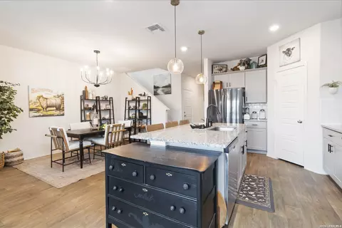 393 Trent, New Braunfels, TX 78130