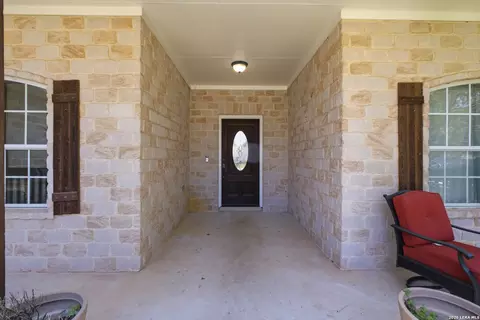 Exterior - 313 Howard Dr, Devine, TX 78016 photo 2 of 7
