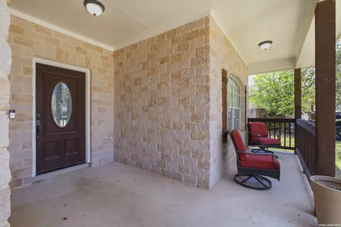 Exterior - 313 Howard Dr, Devine, TX 78016 photo 3 of 7