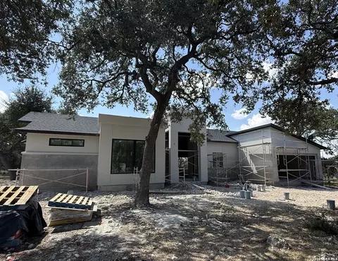 134 Lantana Cerro, Spring Branch, TX 78070