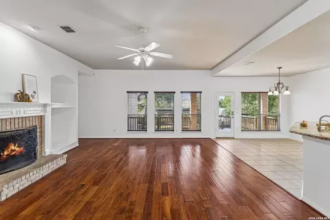 3206 Roan Vly, San Antonio, TX 78259