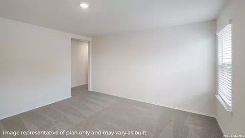 Bedroom - 14510 Open Range Rd, Lytle, TX 78052 photo 2 of 4