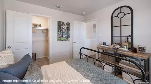Bedroom - 14514 Open Range Rd, Lytle, TX 78052 photo 5 of 9