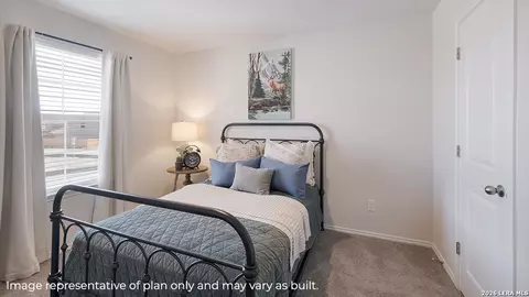 Bedroom - 14514 Open Range Rd, Lytle, TX 78052 photo 6 of 9