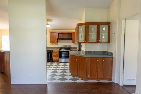 Entry Way - 702 N 11th St, Junction, TX 76849 photo 1 of 1