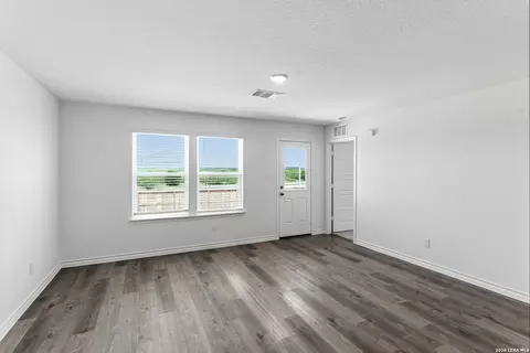 Living - 1226 Punta Mita St, Converse, TX 78109 photo 2 of 4