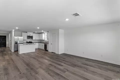 Living - 1226 Punta Mita St, Converse, TX 78109 photo 4 of 4