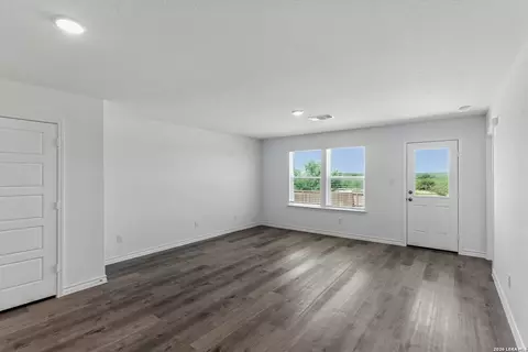 Living - 1226 Punta Mita St, Converse, TX 78109 photo 1 of 4