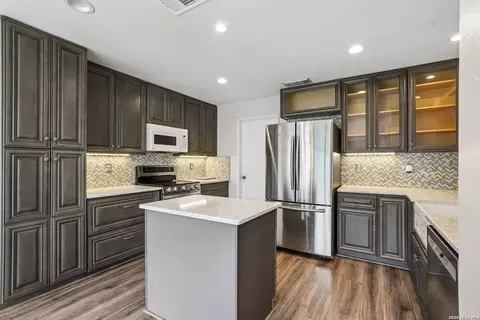 6711 Beech Trail Dr, Converse, TX 78109
