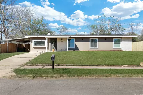143 Oak Valley Dr, San Antonio, TX 78227