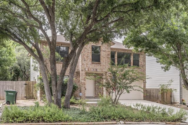16009 Hickory Well Dr, San Antonio, TX 78247