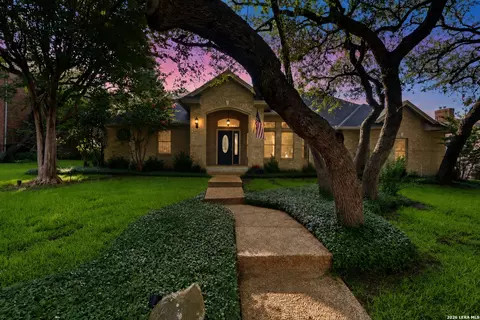24 Inwood Mnr, San Antonio, TX 78248