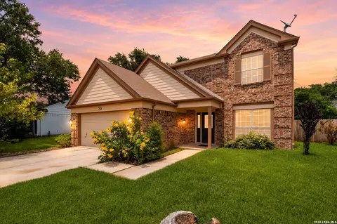 333 Sunrose Ln, Cibolo, TX 78108
