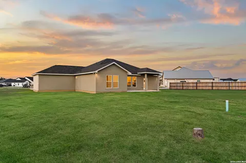 Other - 100 W Medium Meadow Dr, Lytle, TX 78052 photo 6 of 7