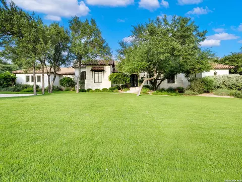 218 Wellesley Lndg, Shavano Park, TX 78231