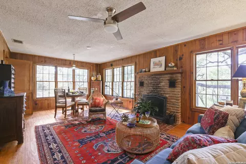 14252 Antonio, Helotes, TX 78023