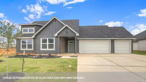 184 Teal St, Fredericksburg, TX 78624