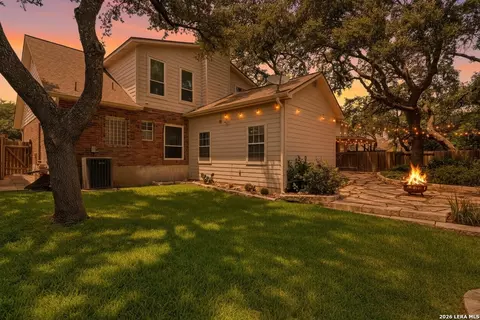 25010 Arrow Rdg, San Antonio, TX 78258