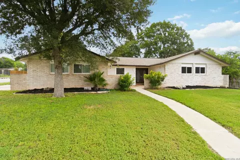 13638 Oak Breeze, Universal City, TX 78148