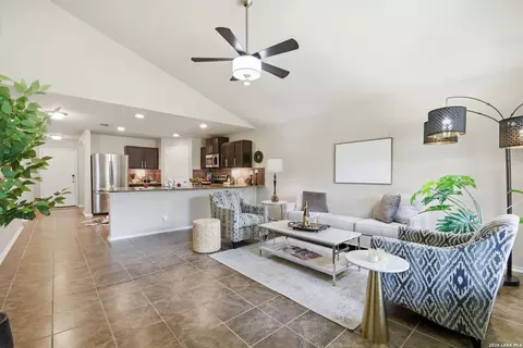 9011 Washburn Ct, San Antonio, TX 78254
