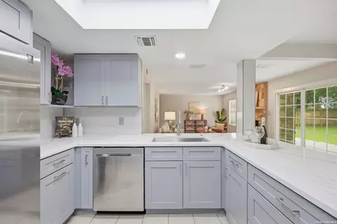 4630 Barhill, San Antonio, TX 78217