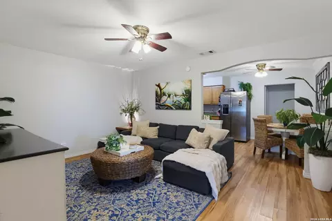 1502 Eichen Rd, New Braunfels, TX 78130