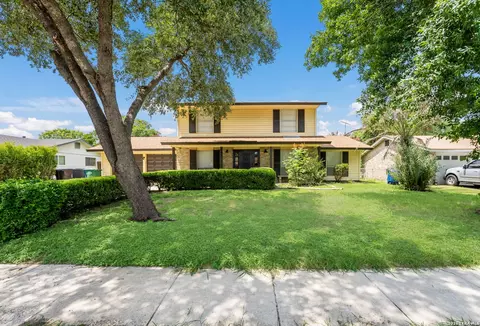 247 Meadow Glen Dr, San Antonio, TX 78227