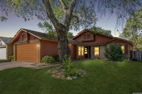 9231 Deer Vlg, San Antonio, TX 78250